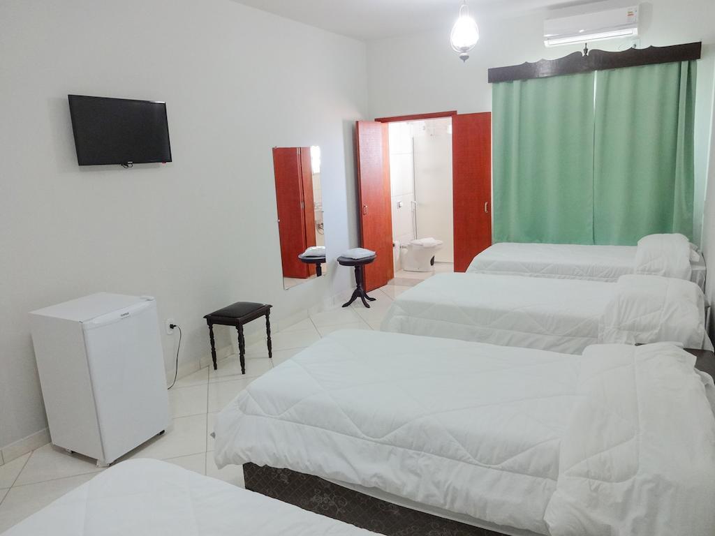 Hotel Colonial De Lorena Buitenkant foto